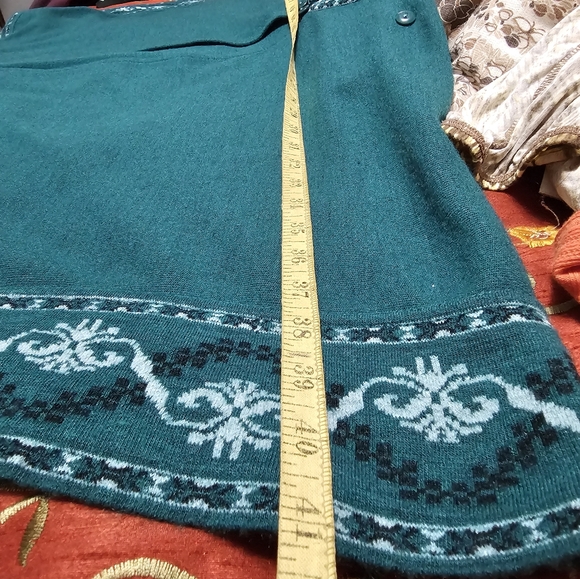 Vintage Poncho by Carlex - Picture 8 of 10